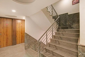Hotel O Avi Suites